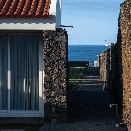 Entre Muros - Turismo Rural - Casa Com Jardim E Acesso Direto Ao Mar Ribeira Grande Esterno foto