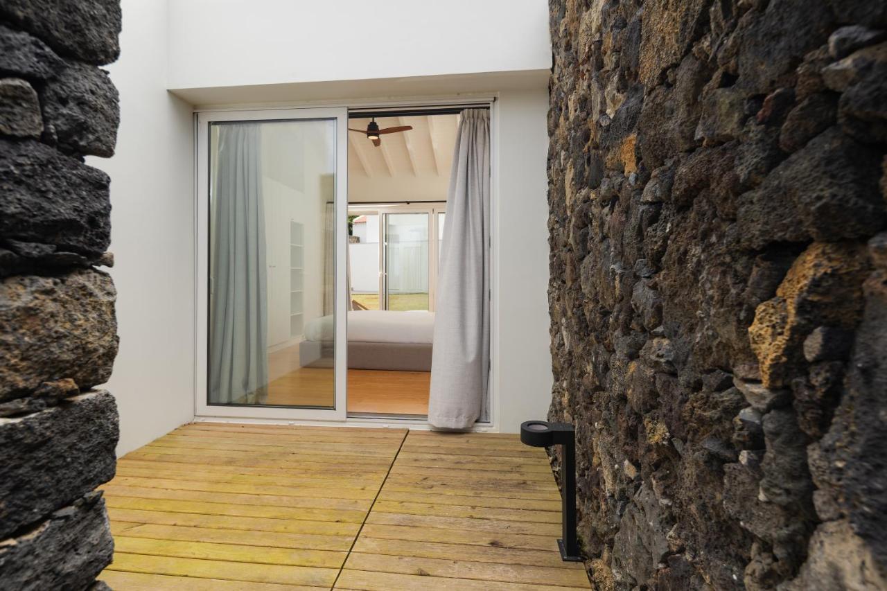 Entre Muros - Turismo Rural - Casa Com Jardim E Acesso Direto Ao Mar Ribeira Grande Esterno foto